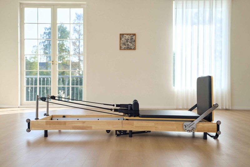 Sulankstomas medžio masyvo Pilates reformeris 60R