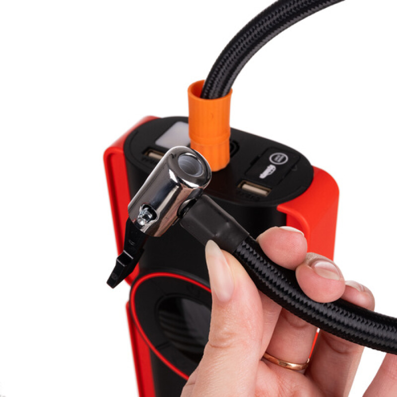 Akumuliatoriaus užvedimo užvedimo įrenginys Xtrobb 12A / 10V