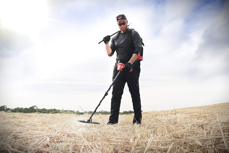 Metal detector Minelab Vanquish 340