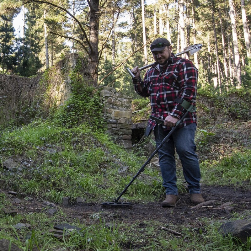 Metal detector Minelab X-Terra PRO + DISCOUNT 50% PRO-FIND 35