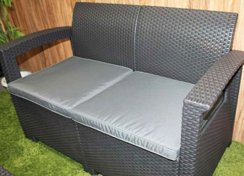 Rotango baldų komplektas: sofa, 2 foteliai, stalas
