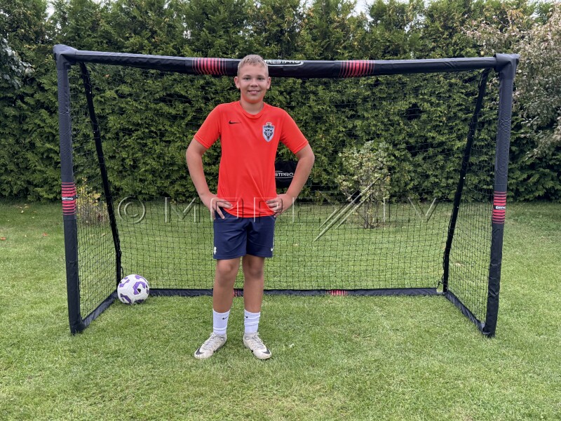 Futbolo vartai 240x160x85 cm
