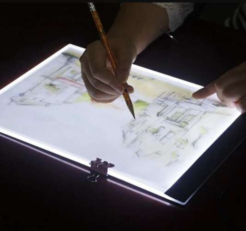 Eskizų lenta A4 su LED apšvietimu