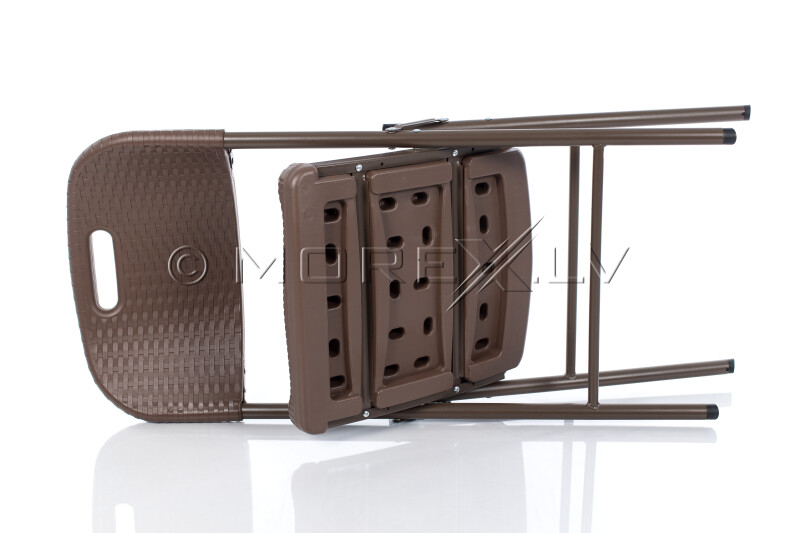 Складной стул с дизайном ротанга