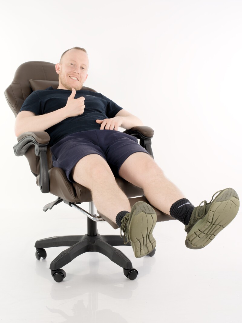 Ergonomiška biuro ir kompiuterio kėdė, ruda spalvos