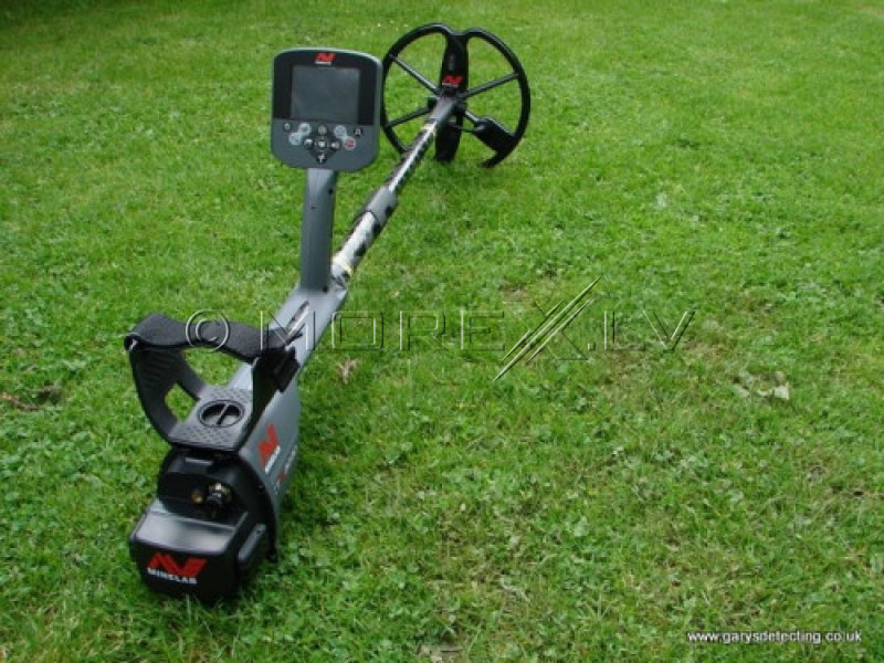 Metal Detector Minelab CTX3030 + CTX 3030 17" and 6" Double-D COILS